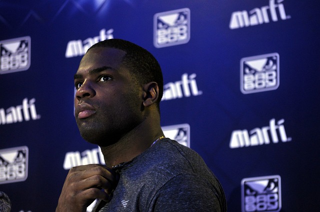 助哈达斯适 助哈达斯适